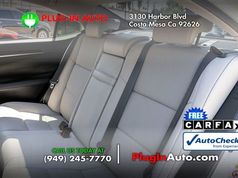 Used 2018 Lexus ES 350 w/ Navigation System Package FWD image 10