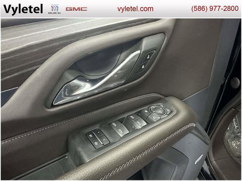 Used 2023 GMC Yukon Denali image 18