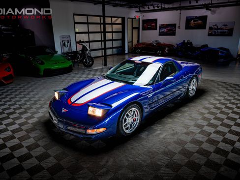 Used 2004 Chevrolet Corvette Z06 w/ Z06 Preferred Equipment Group RWD image 50