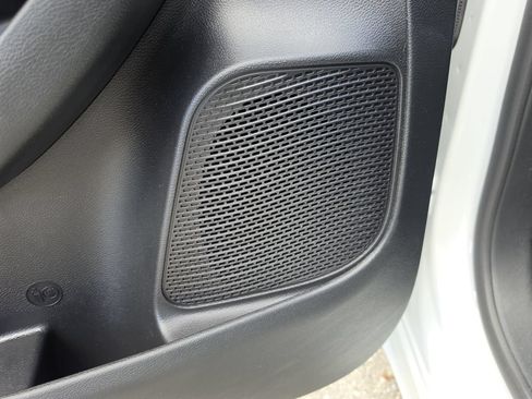 Certified 2023 Chrysler Pacifica Touring-L w/ S Appearance Package FWD image 18
