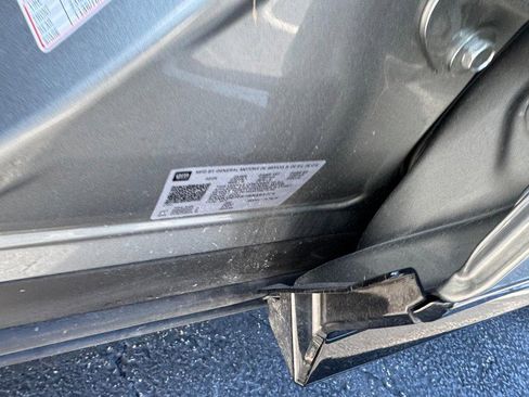 Used 2025 Chevrolet Blazer RS image 28