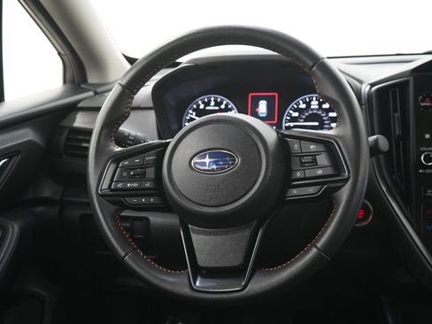 Used 2024 Subaru Crosstrek 2.5i Limited AWD/4WD image 17