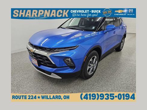 Used 2026 Chevrolet Blazer LT FWD image 1