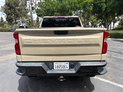 Used 2023 Chevrolet Silverado 1500 LT Trail Boss w/ Protection Package AWD/4WD image 5