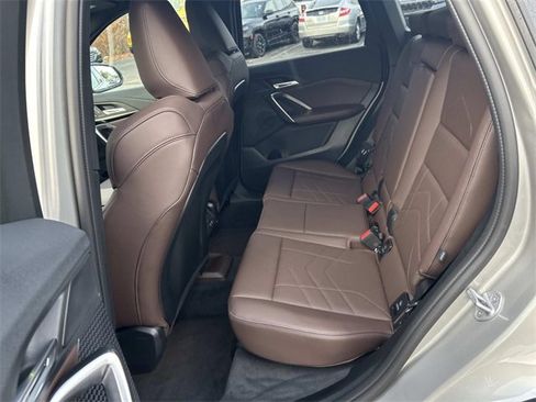 Used 2025 BMW X1 xDrive28i w/ Convenience Package image 12