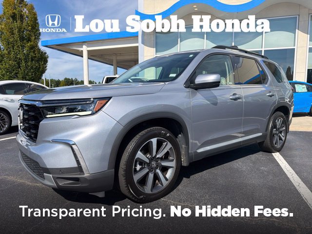 Certified 2023 Honda Pilot Touring image 1