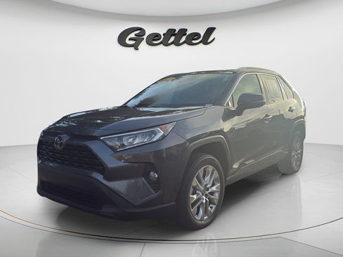 Used 2021 Toyota RAV4 XLE Premium FWD image 1