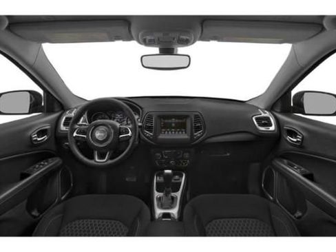 Used 2020 Jeep Compass Latitude image 8