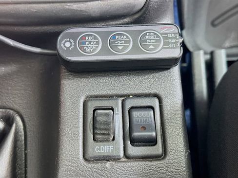 Used 2006 Subaru Impreza WRX STI image 32