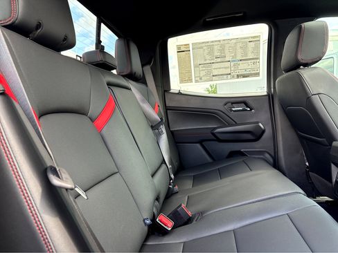 New 2026 Chevrolet Colorado Z71 w/ Technology Package image 16