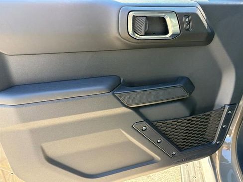 New 2025 Ford Bronco Outer Banks image 21