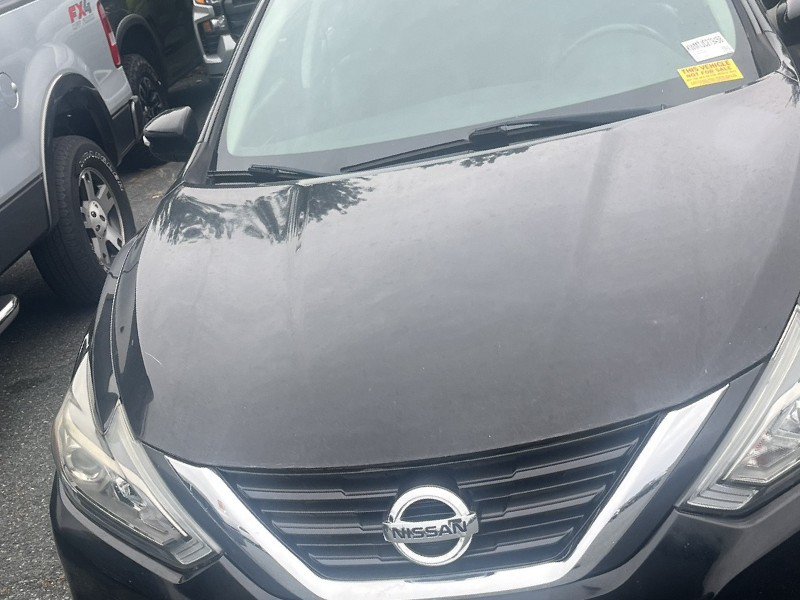 Used 2018 Nissan Altima 2.5 SR FWD image 7