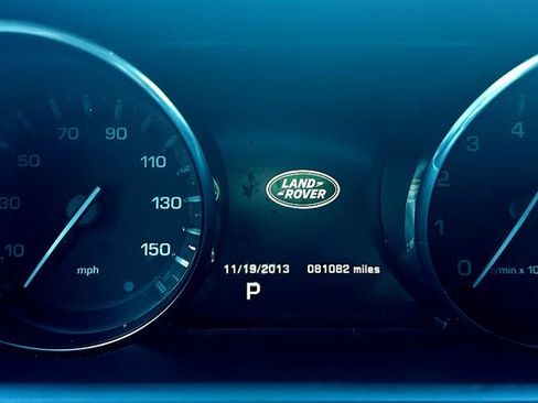 Used 2015 Land Rover Range Rover Sport HSE image 20