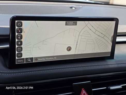 Used 2025 Genesis G70 2.5T RWD image 21