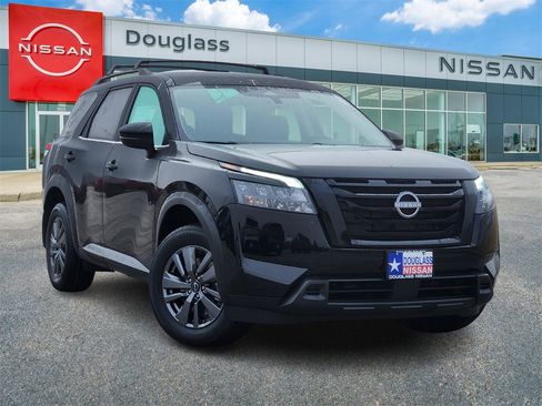 New 2025 Nissan Pathfinder SV w/ Black Appearance Package image 1