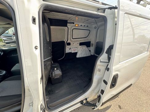 Used 2019 RAM ProMaster City Tradesman image 13