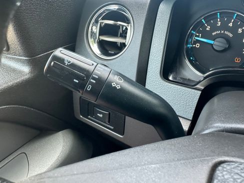 Used 2012 Ford F150 XLT w/ XLT Convenience Pkg RWD image 23