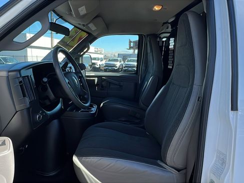 Certified 2023 Chevrolet Express 2500 w/ Driver Convenience Package image 26