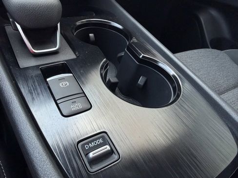 Certified 2023 Nissan Rogue SV image 23