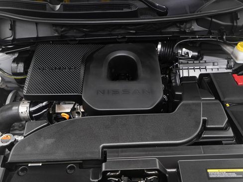 Used 2025 Nissan Murano SV image 30