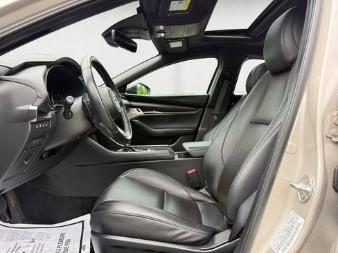 Used 2024 MAZDA MAZDA3 Hatchback w/Premium Plus Pkg AWD/4WD image 9
