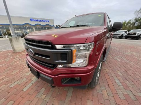 Used 2019 Ford F150 XLT w/ Equipment Group 302A Luxury image 4