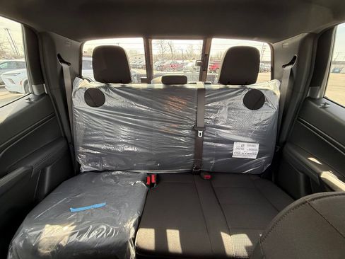 New 2026 GMC Canyon Elevation image 21