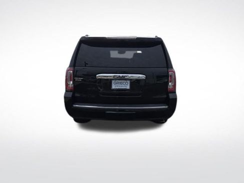 Used 2019 GMC Yukon Denali w/ Denali Ultimate Package image 6