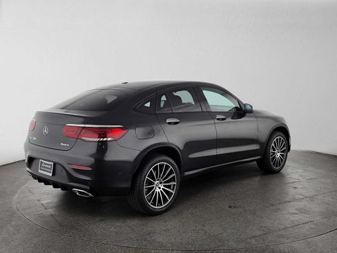 Used 2022 Mercedes-Benz GLC 300 4MATIC Coupe image 3