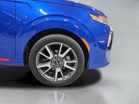 Used 2021 Kia Soul GT-Line FWD image 14