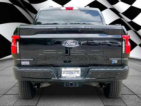 Used 2025 Ford F150 Lightning Flash AWD/4WD image 4