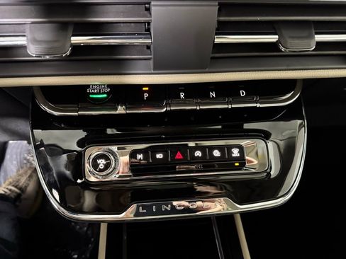 New 2026 Lincoln Corsair Premiere image 35