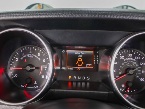 Used 2022 Ford Mustang Premium image 15