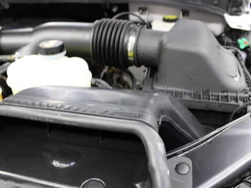 Used 2023 Ford F150 Lariat w/ Equipment Group 502A High AWD/4WD image 38