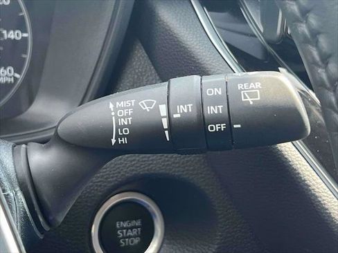 Certified 2023 Toyota Corolla Cross LE w/ Moonroof Package image 24