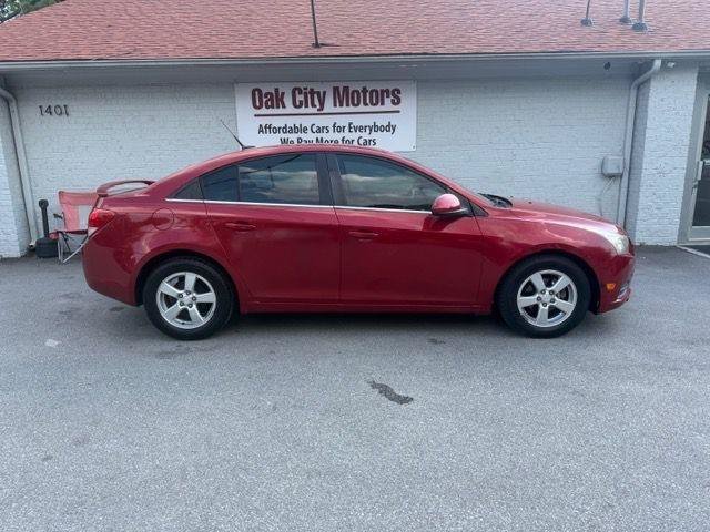 Used 2012 Chevrolet Cruze LT FWD image 4