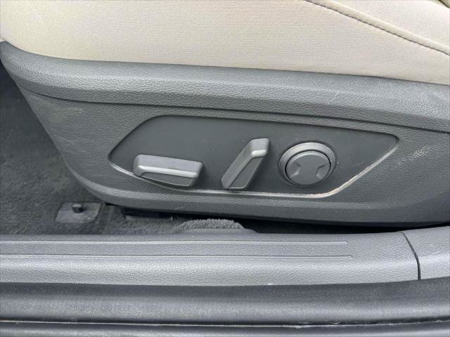 Used 2024 Hyundai Sonata SEL FWD image 16