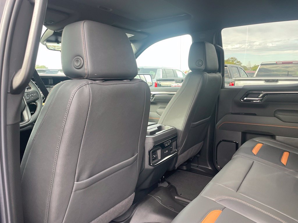 New 2026 GMC Sierra 1500 AT4 w/ AT4 Premium Package AWD/4WD image 25