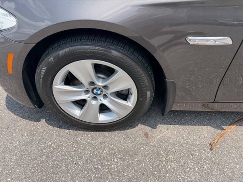 Used 2012 BMW 528i Sedan RWD image 9