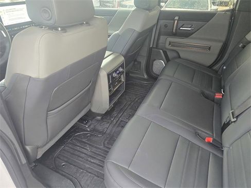 New 2025 GMC Hummer EV 3X w/ Extreme Off-Road Package image 10