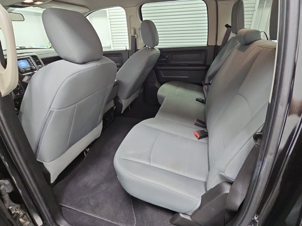 Used 2019 RAM 1500 Tradesman w/ Tradesman SXT Package AWD/4WD image 28