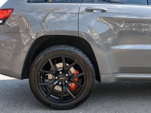 Used 2020 Jeep Grand Cherokee SRT image 13