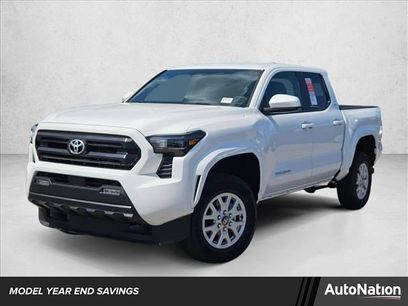 New 2025 Toyota Tacoma SR5
