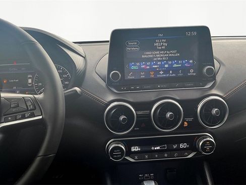 Used 2023 Nissan Sentra SR w/ Midnight Edition Package image 6