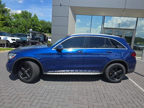 Used 2020 Mercedes-Benz GLC 300 4MATIC image 8