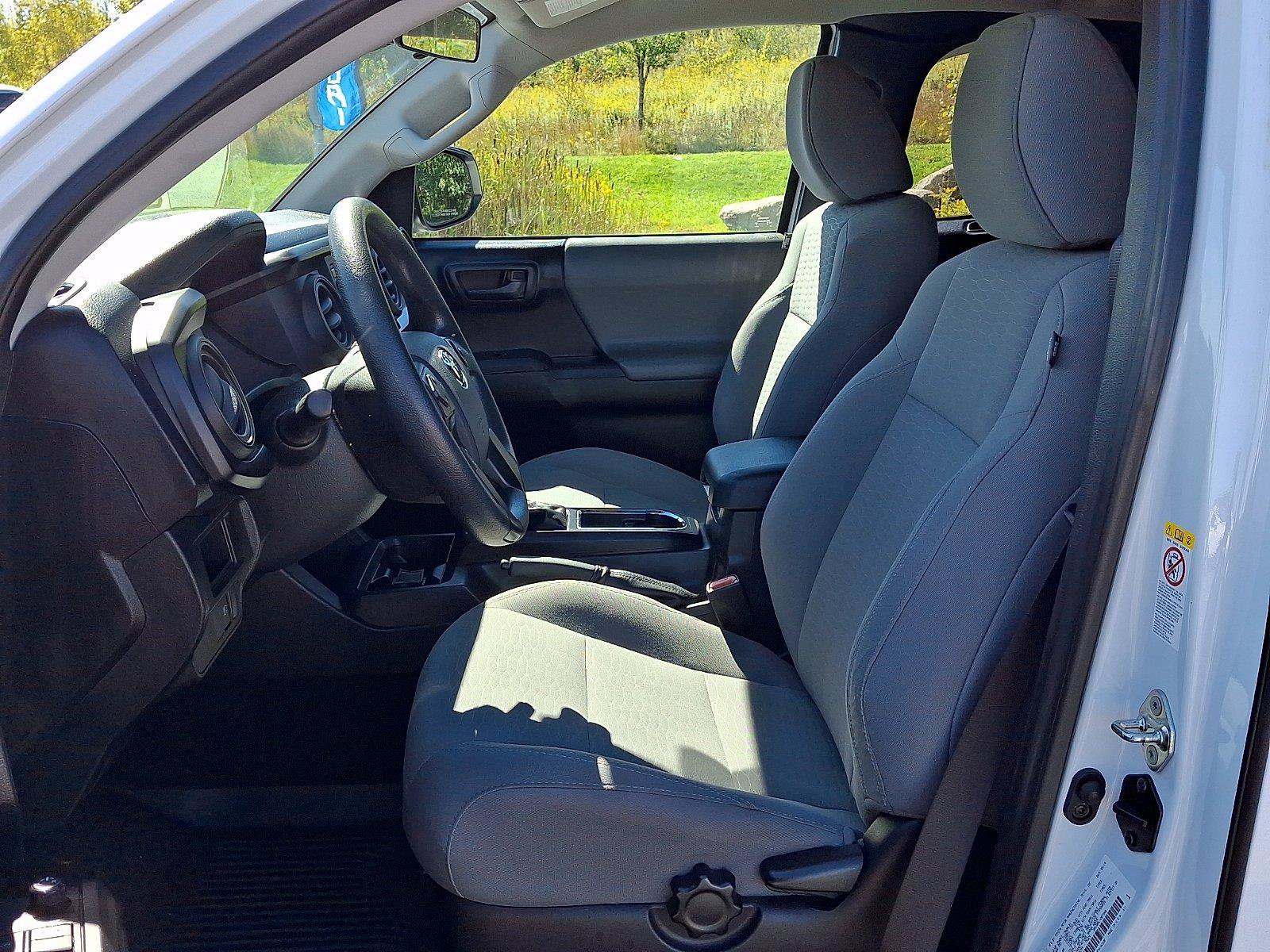 Used 2019 Toyota Tacoma SR w/ SX Package AWD/4WD image 12