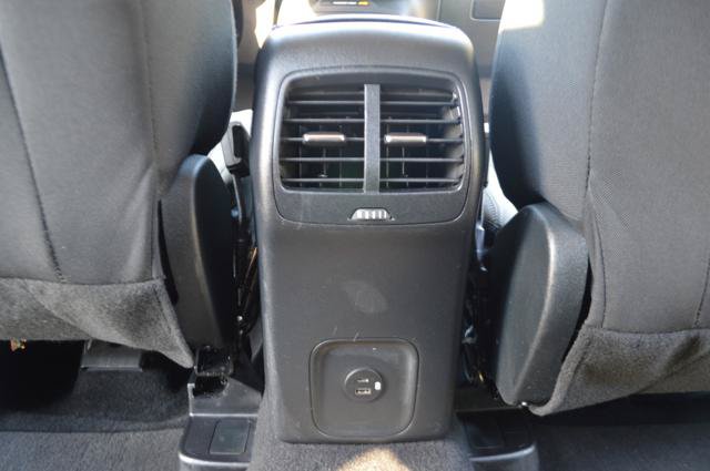 Used 2020 Ford Escape SE FWD image 18