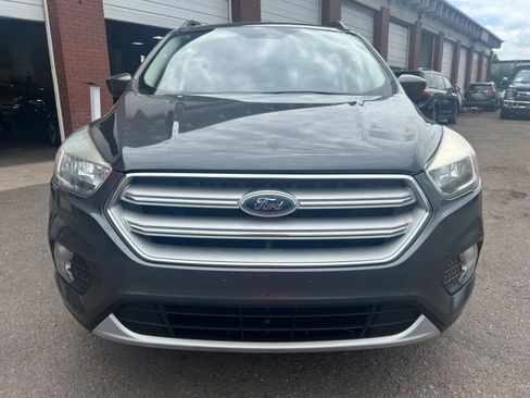 Used 2018 Ford Escape SE w/ SE Sync 3 Package image 8