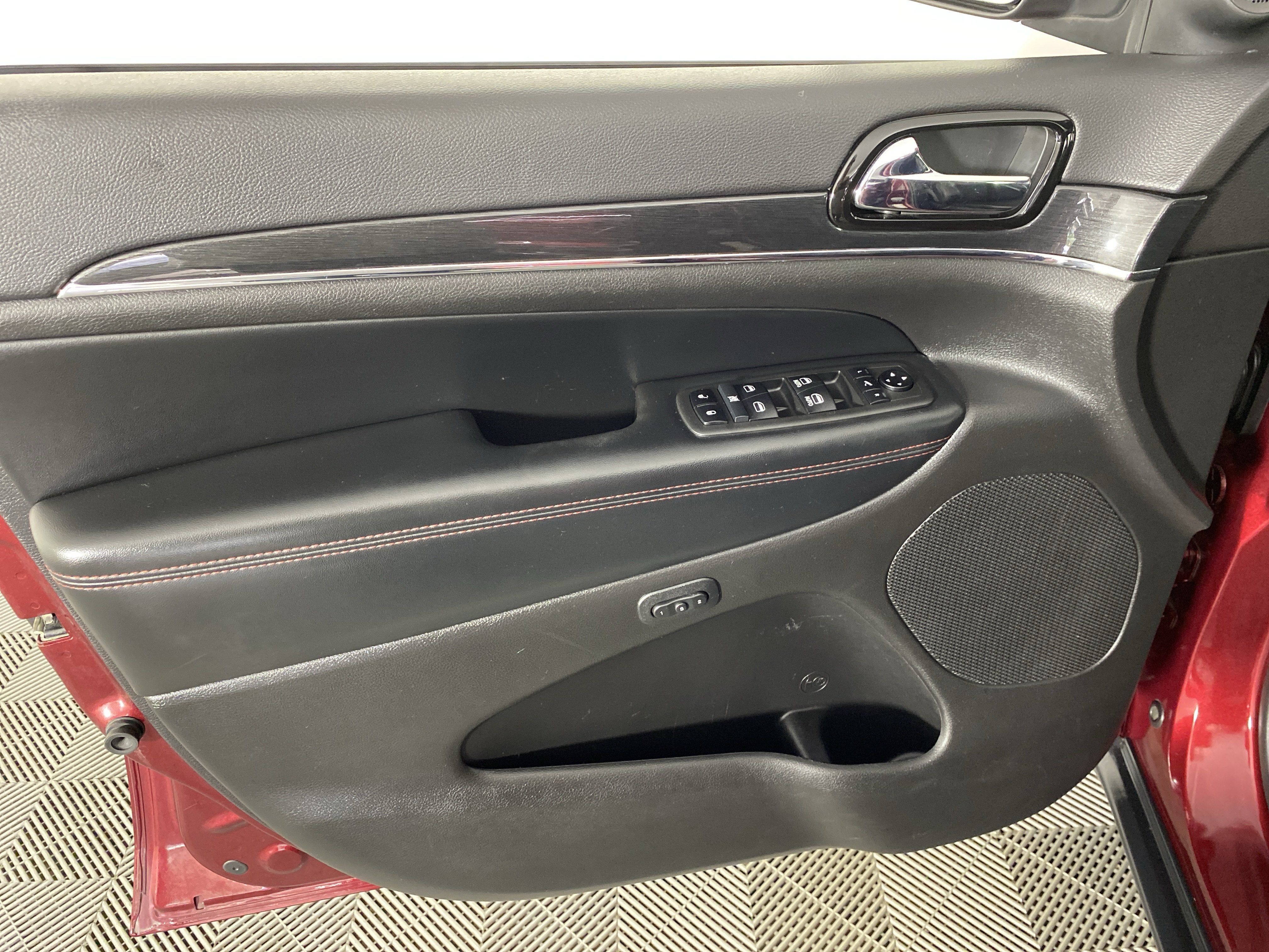 Used 2021 Jeep Grand Cherokee Trailhawk AWD/4WD image 15