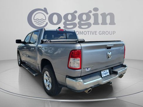 Used 2021 RAM 1500 Big Horn RWD image 2